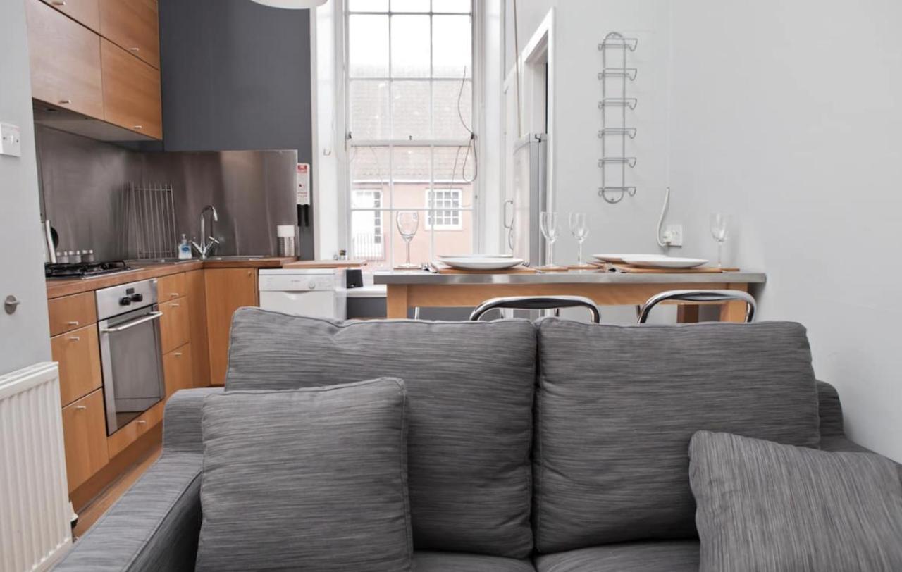 Royal Mile Apartment Édimbourg Extérieur photo